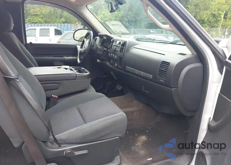 2009 Chevrolet Silverado 1500 Lt из США, поврежденный, VIN 1GCEK29J69Z105075